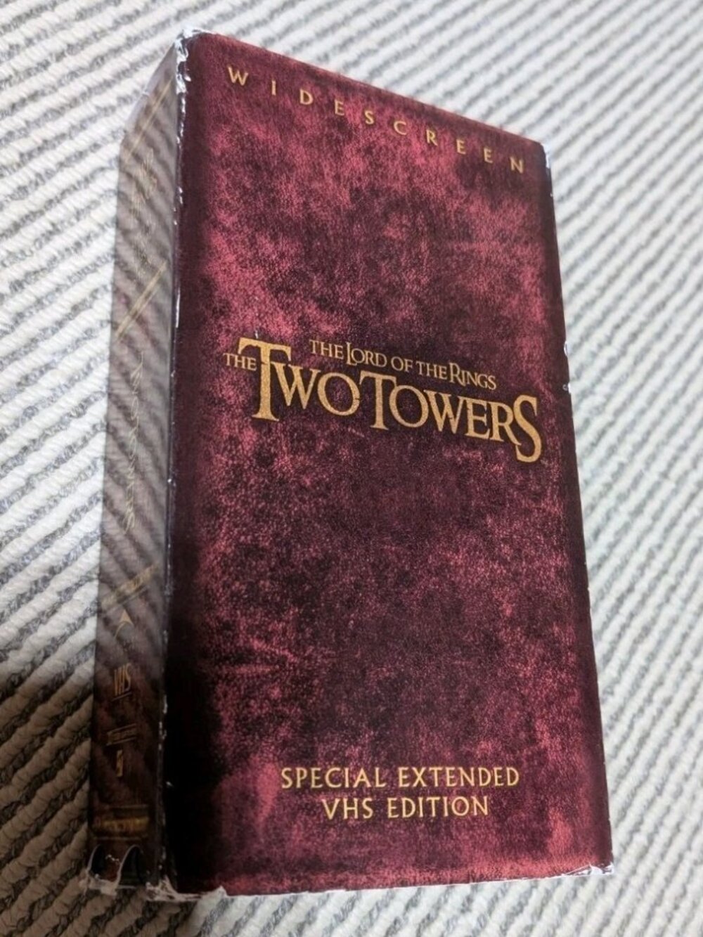 The Lord of the Rings: The Two Towers (VHS, 2003, 2-Tape Set, Extended...